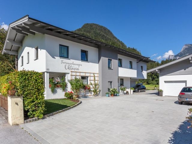 Ferienhaus mit 3 Ferienwohnungen - 3D Rundgang