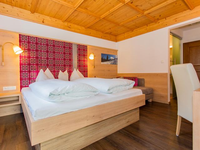 Hotel & Bauernhof Hettlerhof in Maishofen